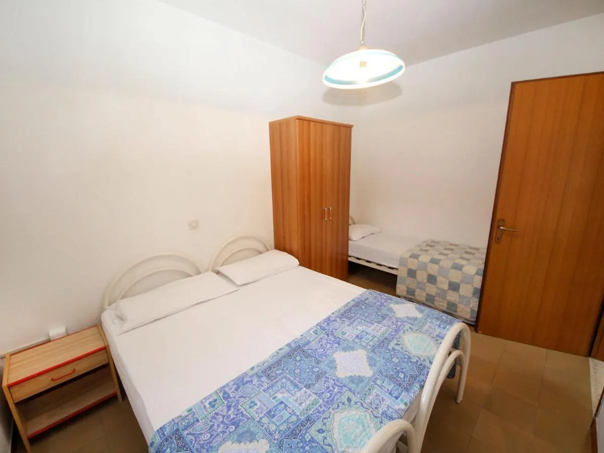 Apartment Lorenza-3 By Interhome Rosolina Mare Italy